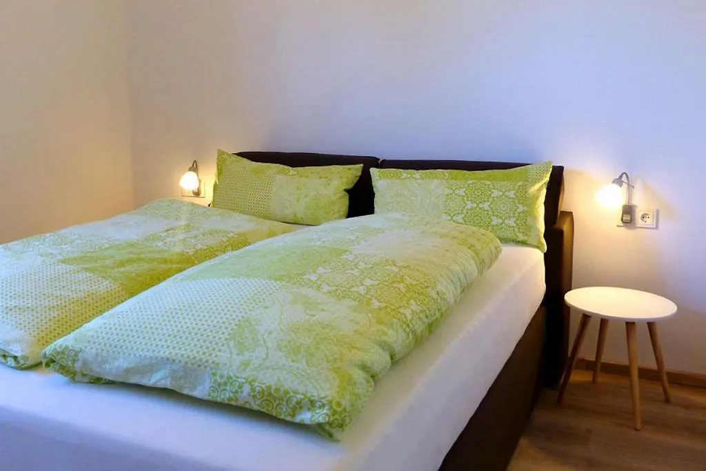 Ferienwohnung Zum Hornauer See Gerolzhofen