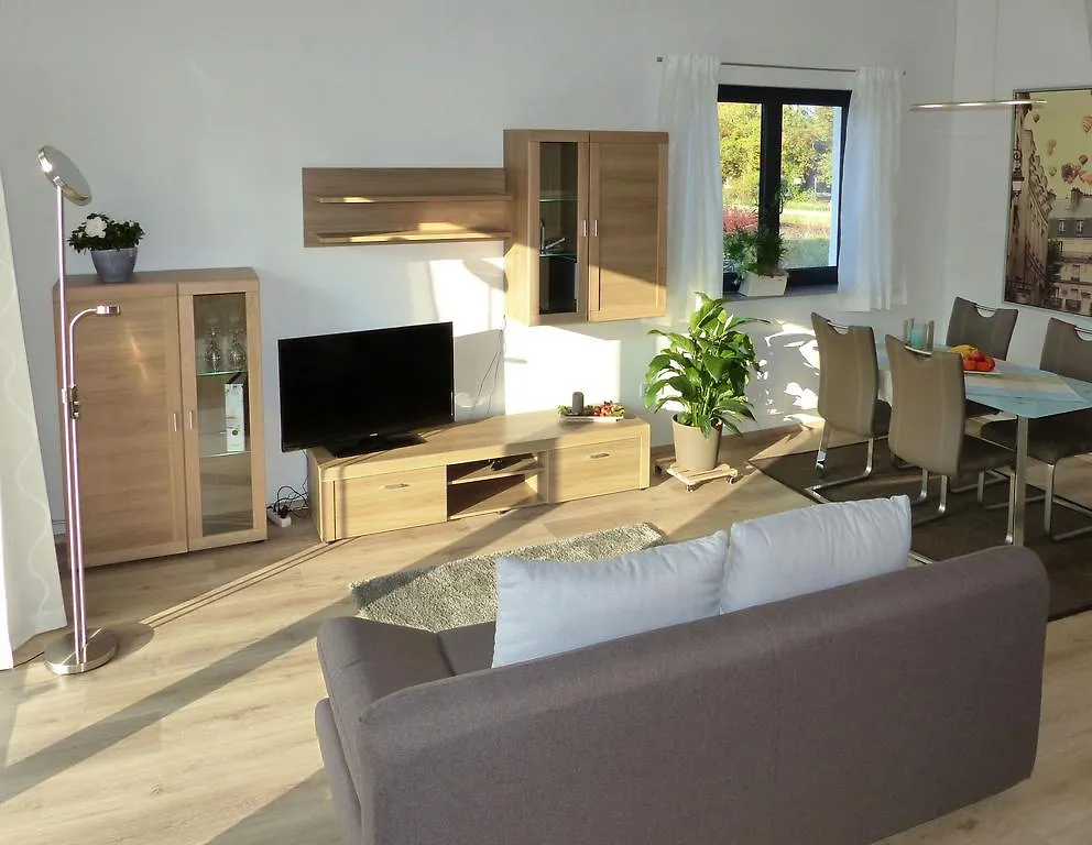 Ferienwohnung Zum Hornauer See Gerolzhofen 0*,